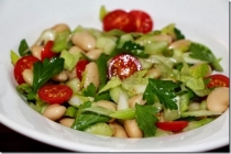 Bohnensalat / Salată cu fasole boabe